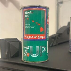 Vintage Collectible Can - Green and Red 7UP